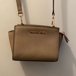 Small Michael Kors Gold bag with long straps